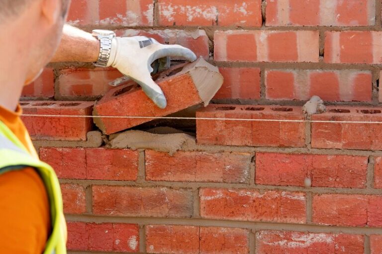 Masonry Restoration Techniques for Historical Homes